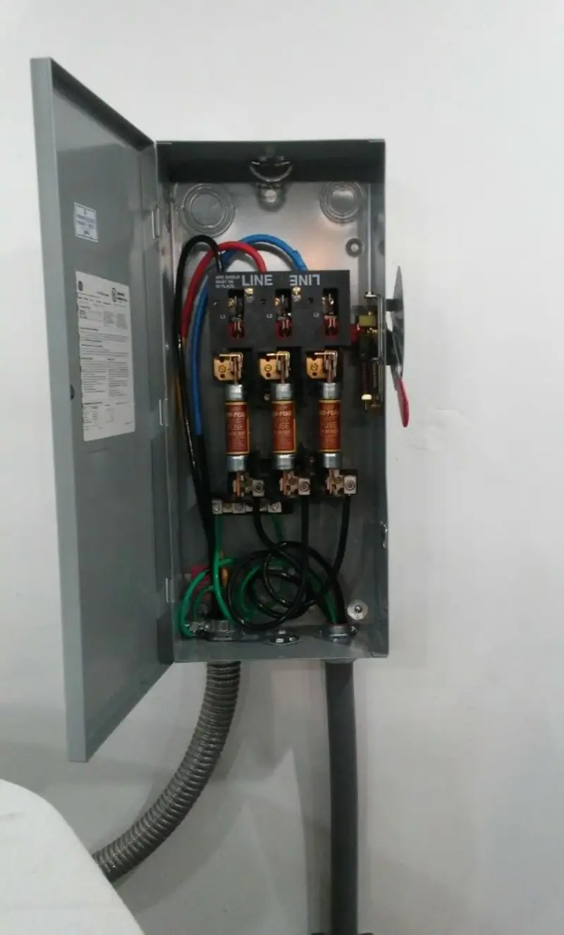 Three-phase disconnect switch installed for Electrical Wiring & Rewiring in District Heights